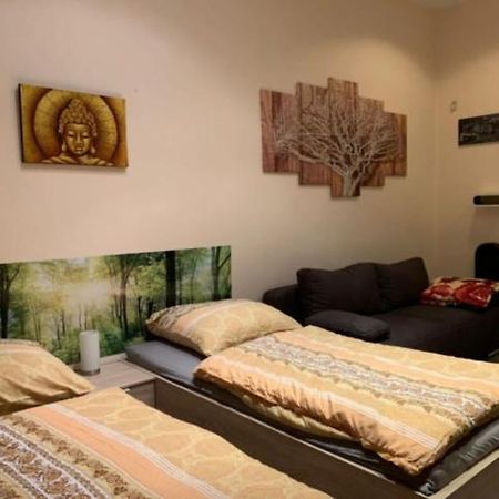 Pension Lotti Friedrichshain Berlin Extérieur photo